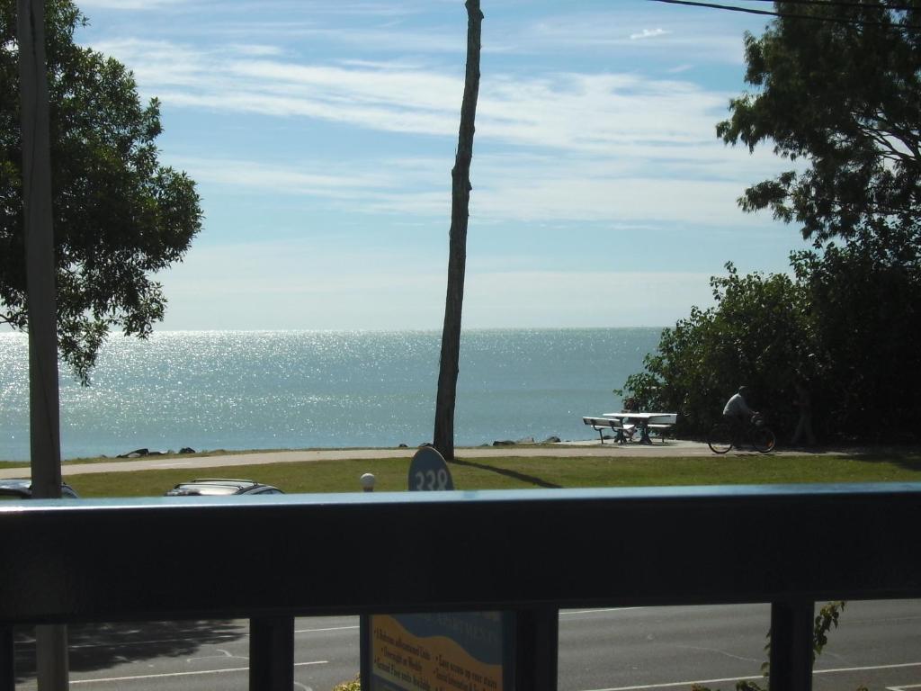 Lisianna Apartments Hervey Bay Buitenkant foto